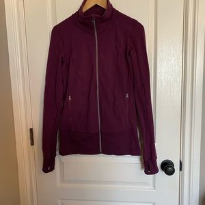 Lululemon zip jacket 6